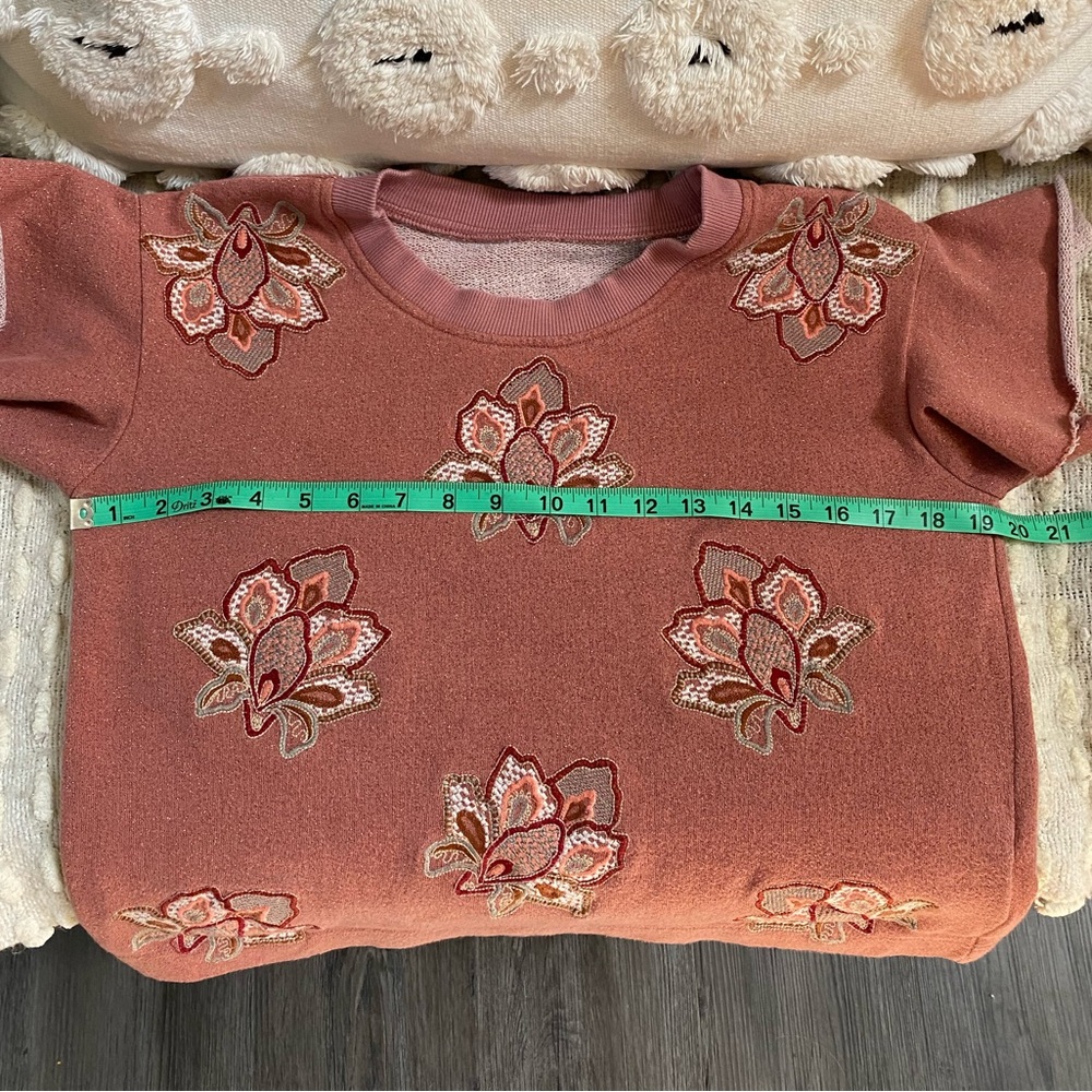 {Anthropologie} Chloe Oliver Embroidered Top - Picture 6 of 8